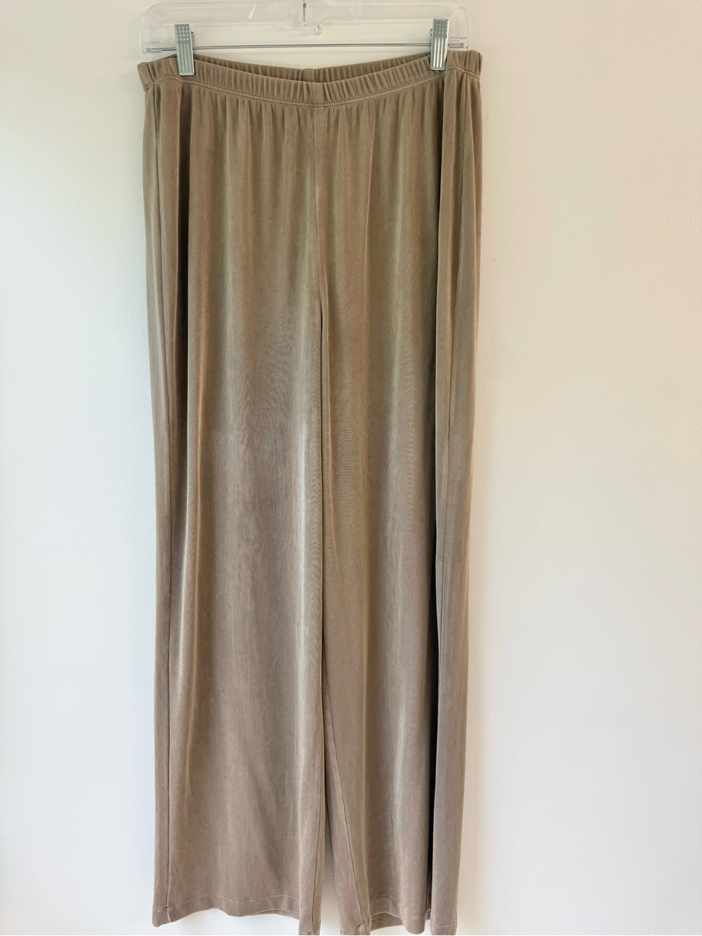 Chico's Travelers slinky pants taupe sz2 Large